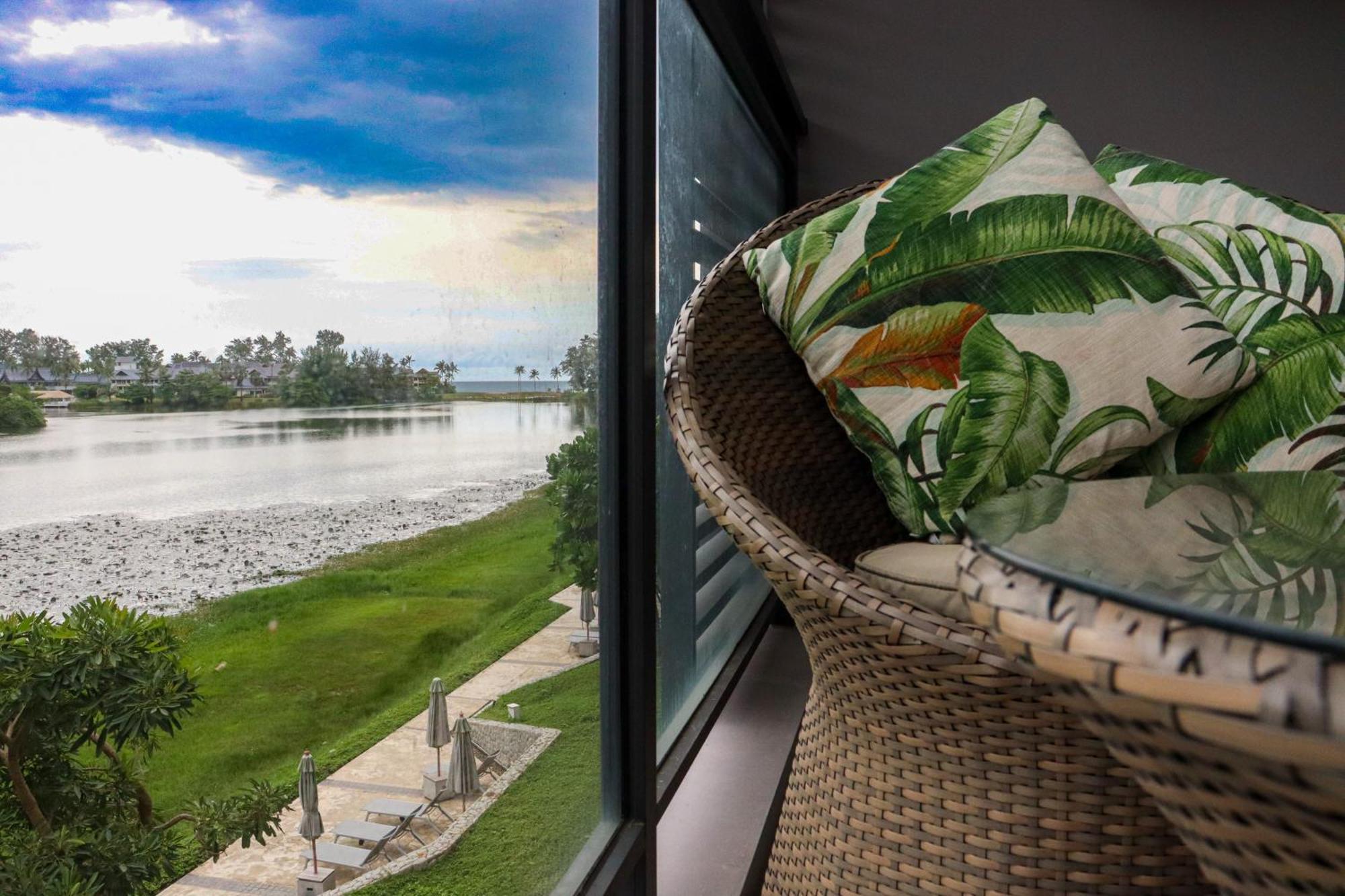 Cassia 2 Bedroom Sea View Phuket